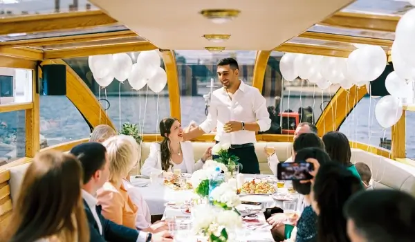 How to Make Your Boat More Comfortable for Guests